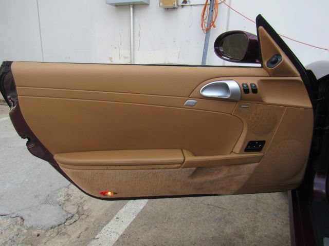 Used 2006 Porsche Cayman S RWD image 10