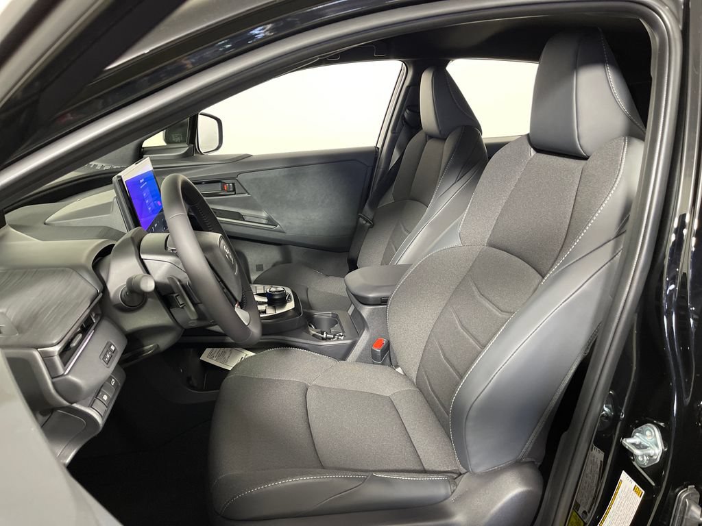 New 2026 Toyota C-HR AWD/4WD image 12