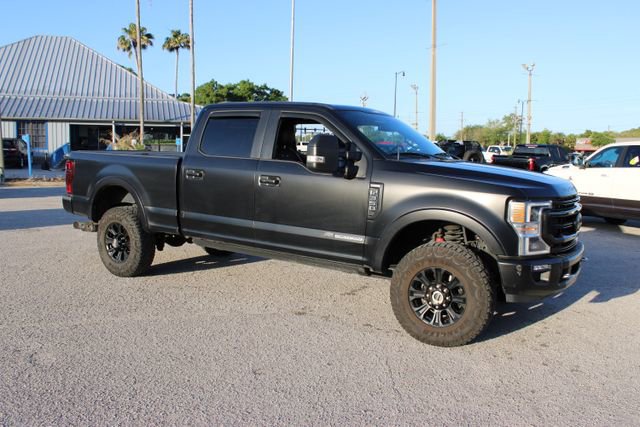 Used 2022 Ford F350 Platinum w/ Tremor Off-Road Package image 13