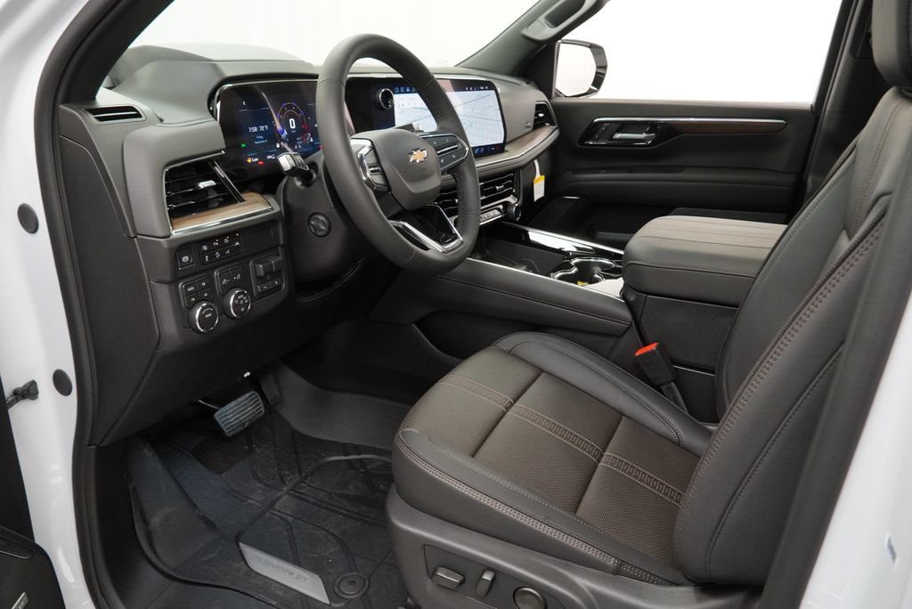 New 2026 Chevrolet Tahoe High Country w/ Sun And Tow Package AWD/4WD image 11