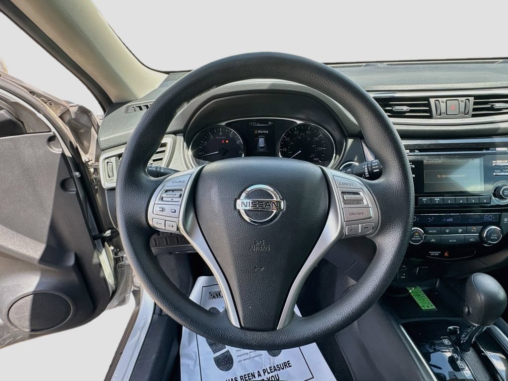 Used 2014 Nissan Rogue SV FWD image 12