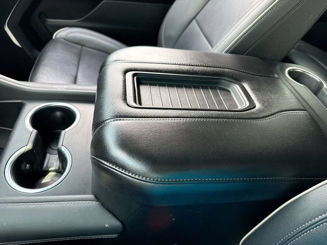 Used 2023 GMC Yukon SLT AWD/4WD image 21