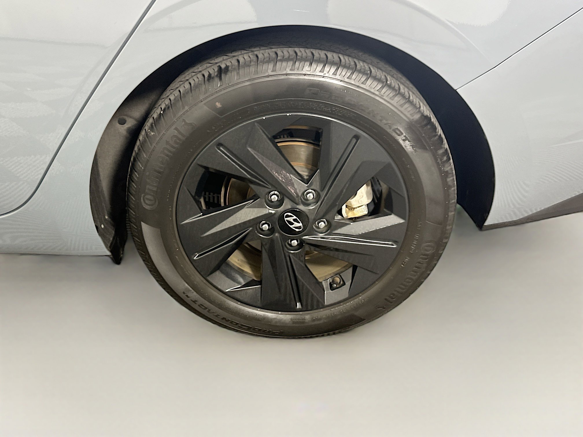 Used 2023 Hyundai Elantra SEL image 11