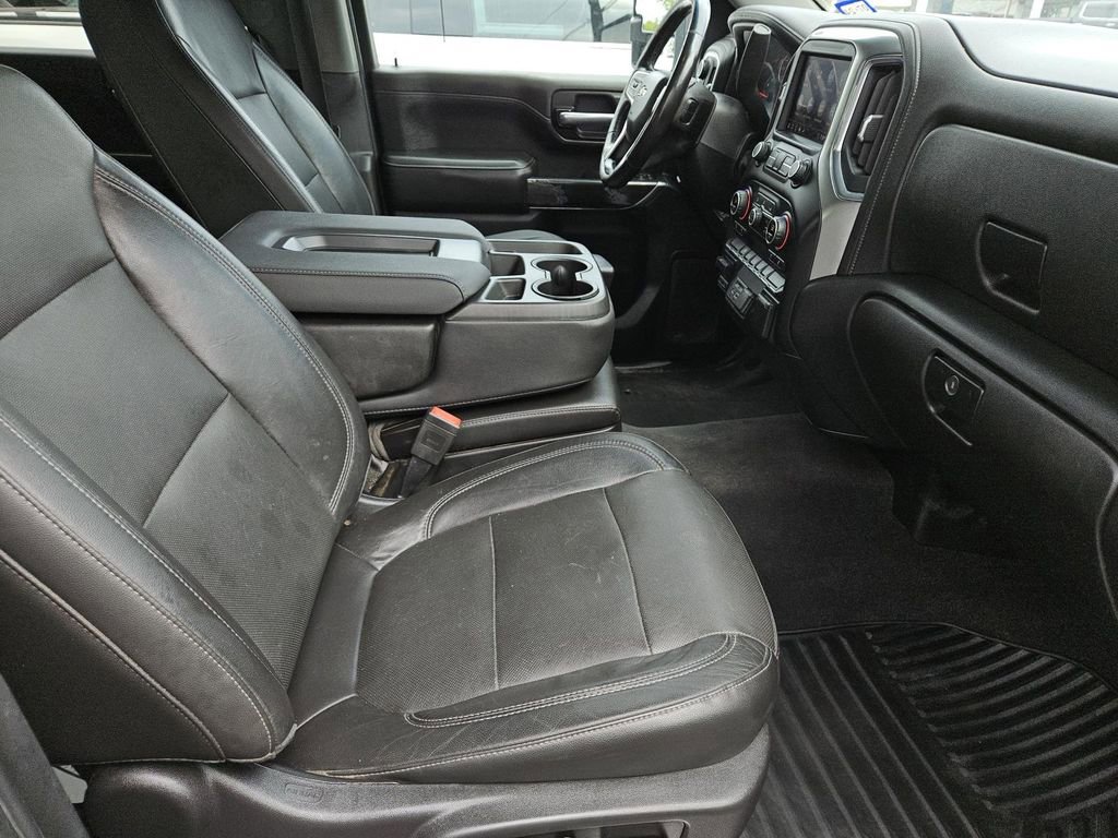 Used 2020 Chevrolet Silverado 2500 LTZ image 30