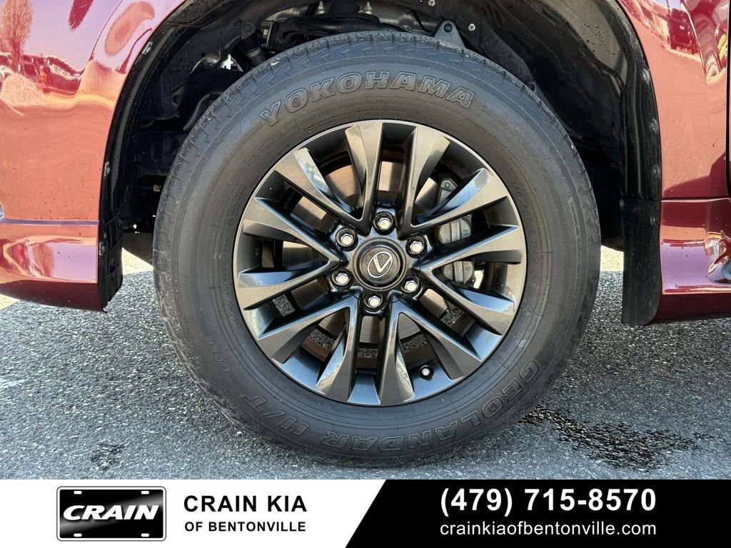 Used 2020 Lexus GX 460 Premium w/ Premium Package image 35