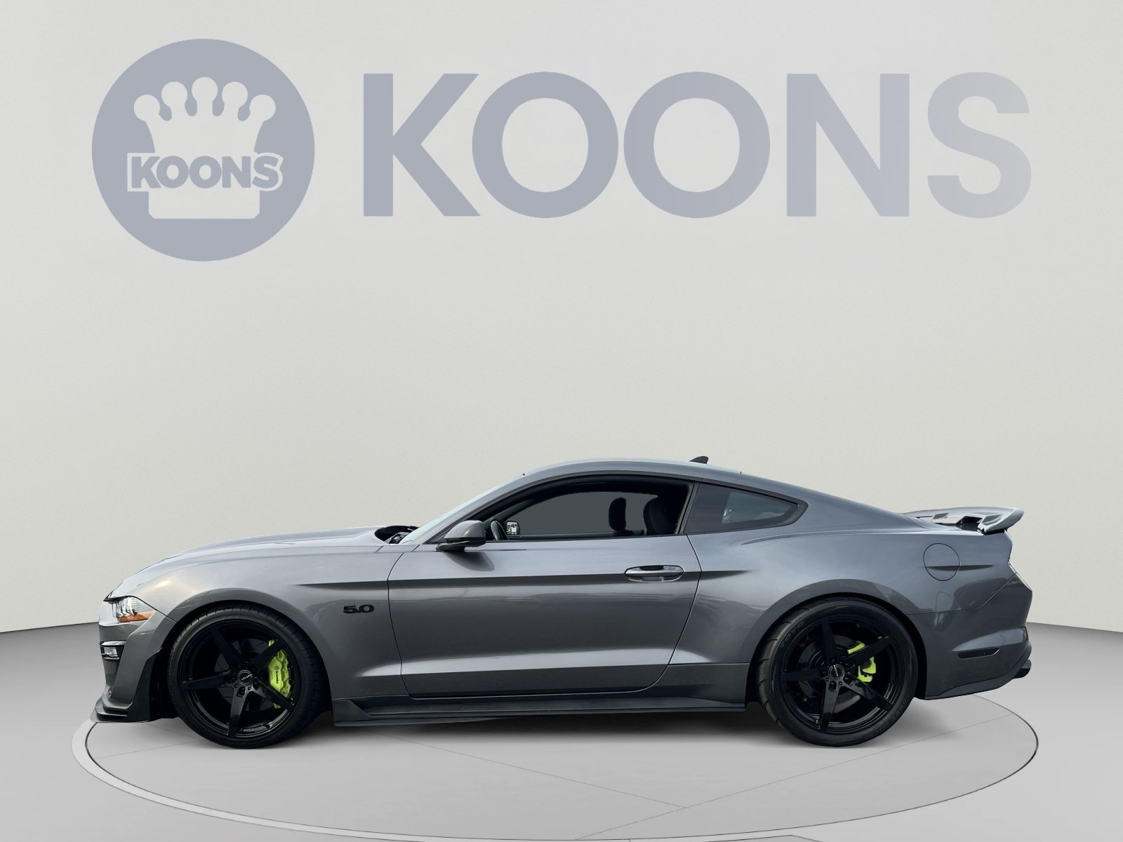 Used 2022 Ford Mustang GT w/ Equipment Group 301A RWD image 2