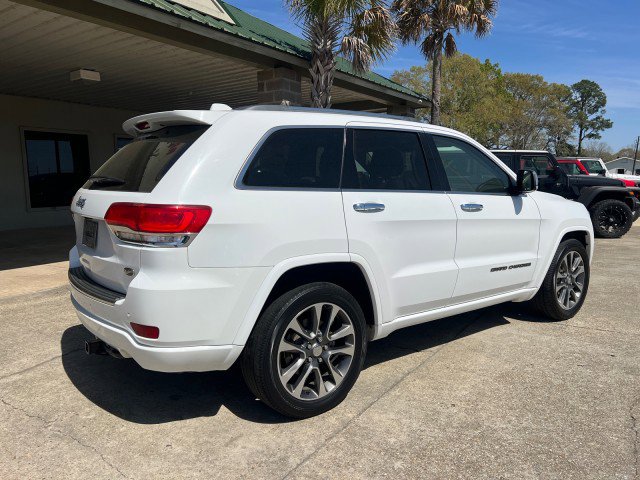Used 2018 Jeep Grand Cherokee Overland RWD image 5
