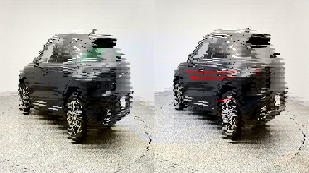 Used 2025 Genesis GV70 2.5T w/ Select Package image 7