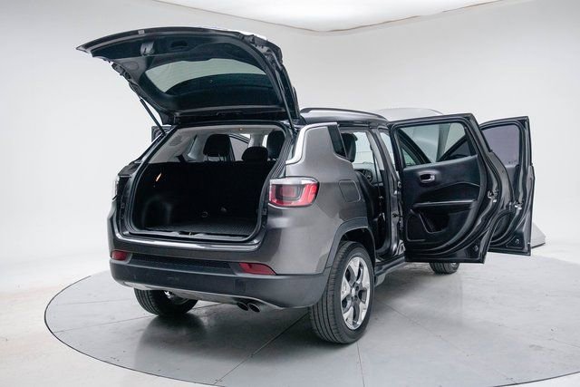 Used 2018 Jeep Compass Limited w/ Navigation Group image 21