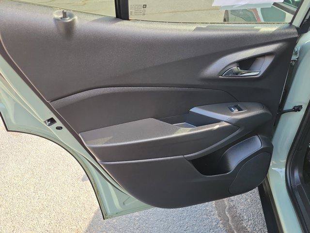 Used 2025 Chevrolet Trax ACTIV w/ Driver Confidence Package FWD image 9