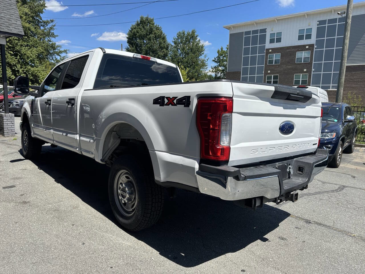 Used 2019 Ford F250 XL w/ Power Equipment Group image 5