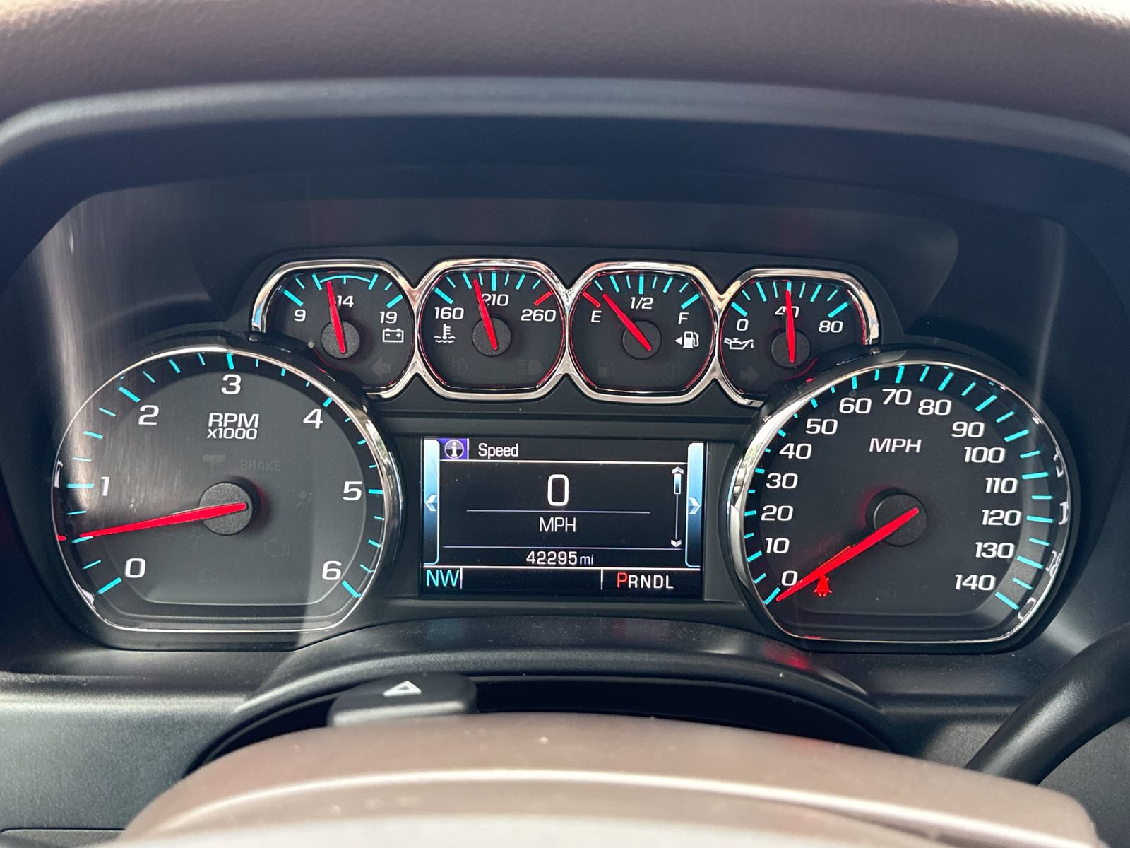 Used 2018 GMC Sierra 1500 SLT w/ SLT Premium Package RWD image 9