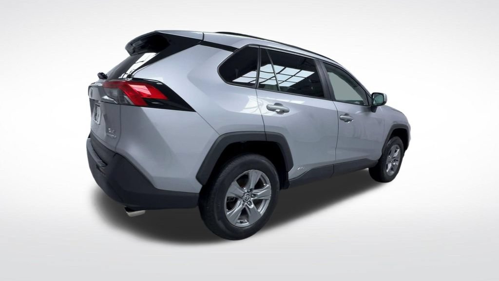 Certified 2022 Toyota RAV4 XLE AWD/4WD image 24