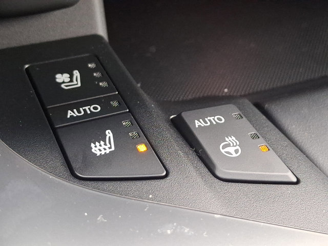 New 2026 Lexus LX 700h Luxury image 13