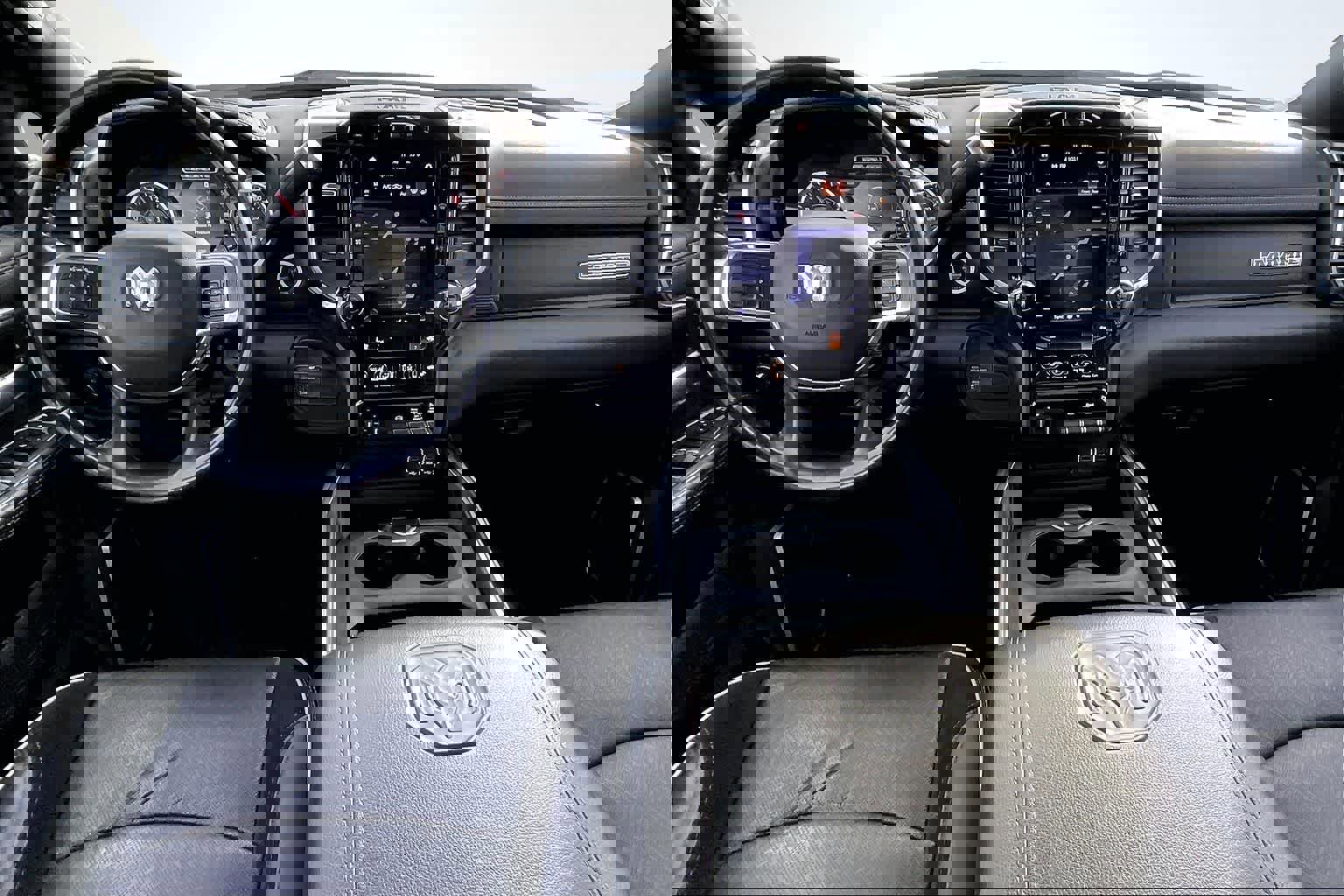 Used 2020 RAM 3500 Laramie image 10