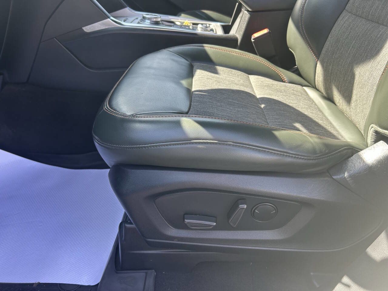 Used 2022 Ford Explorer Timberline image 14