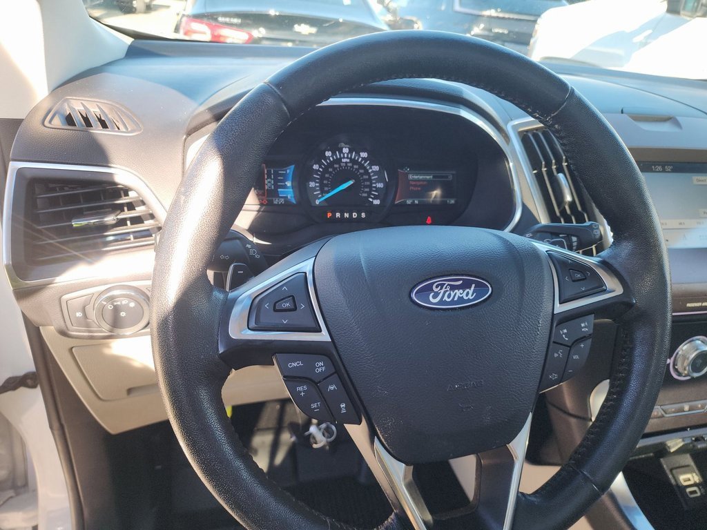 Used 2019 Ford Edge Titanium w/ Cold Weather Package image 9