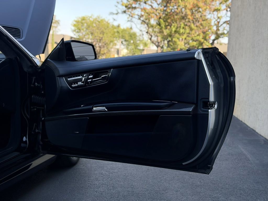 Used 2012 Mercedes-Benz CL 63 AMG image 32