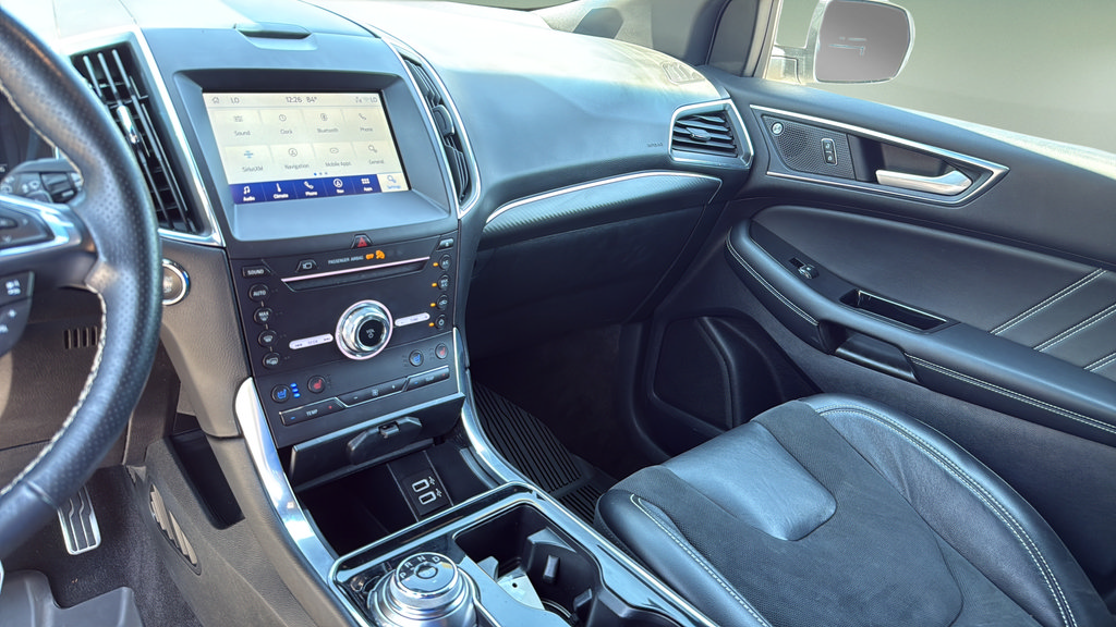 Used 2019 Ford Edge ST w/ Equipment Group 401A AWD/4WD image 26