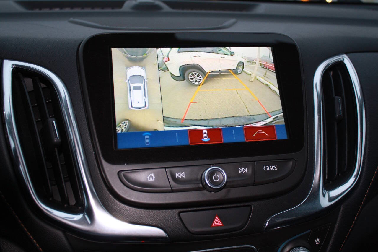Used 2018 Chevrolet Equinox Premier FWD image 12