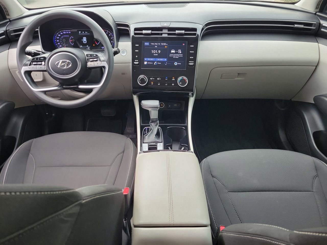 Used 2023 Hyundai Tucson SEL image 12