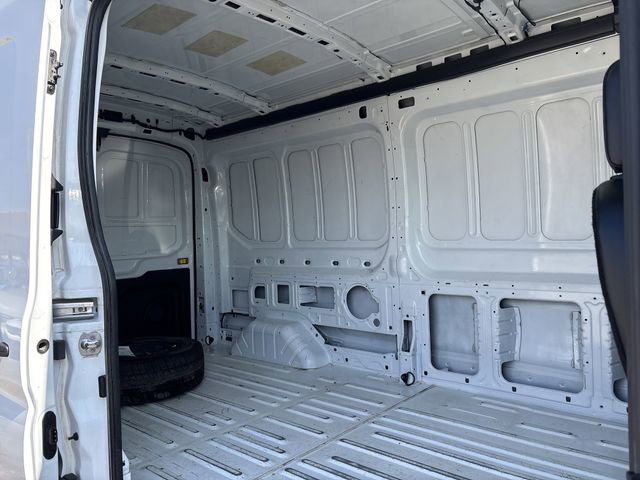 Certified 2023 Ford Transit 250 Medium Roof RWD image 24
