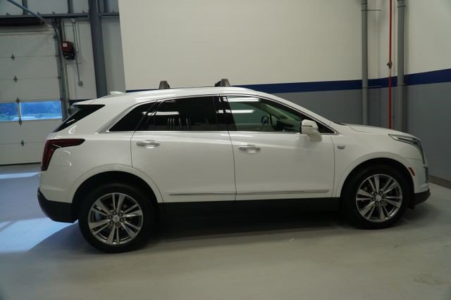 Certified 2023 Cadillac XT5 Premium Luxury AWD/4WD image 7