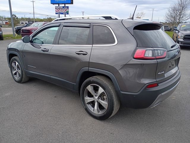 Used 2021 Jeep Cherokee Limited AWD/4WD image 6