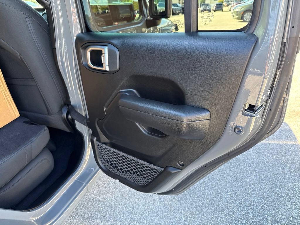 Certified 2023 Jeep Wrangler Unlimited Sport AWD/4WD image 22