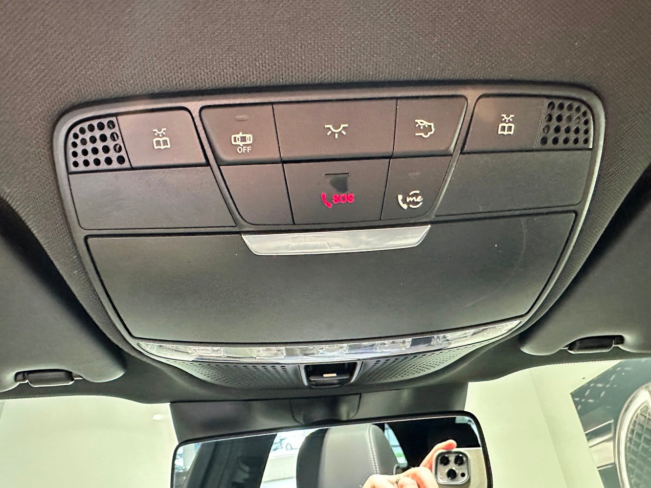 Used 2020 Mercedes-Benz GLC 300 4MATIC image 20