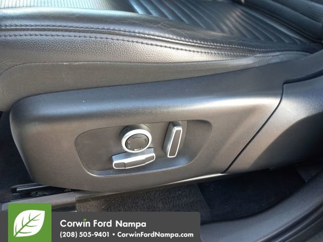 Used 2021 Land Rover Discovery Sport S image 13