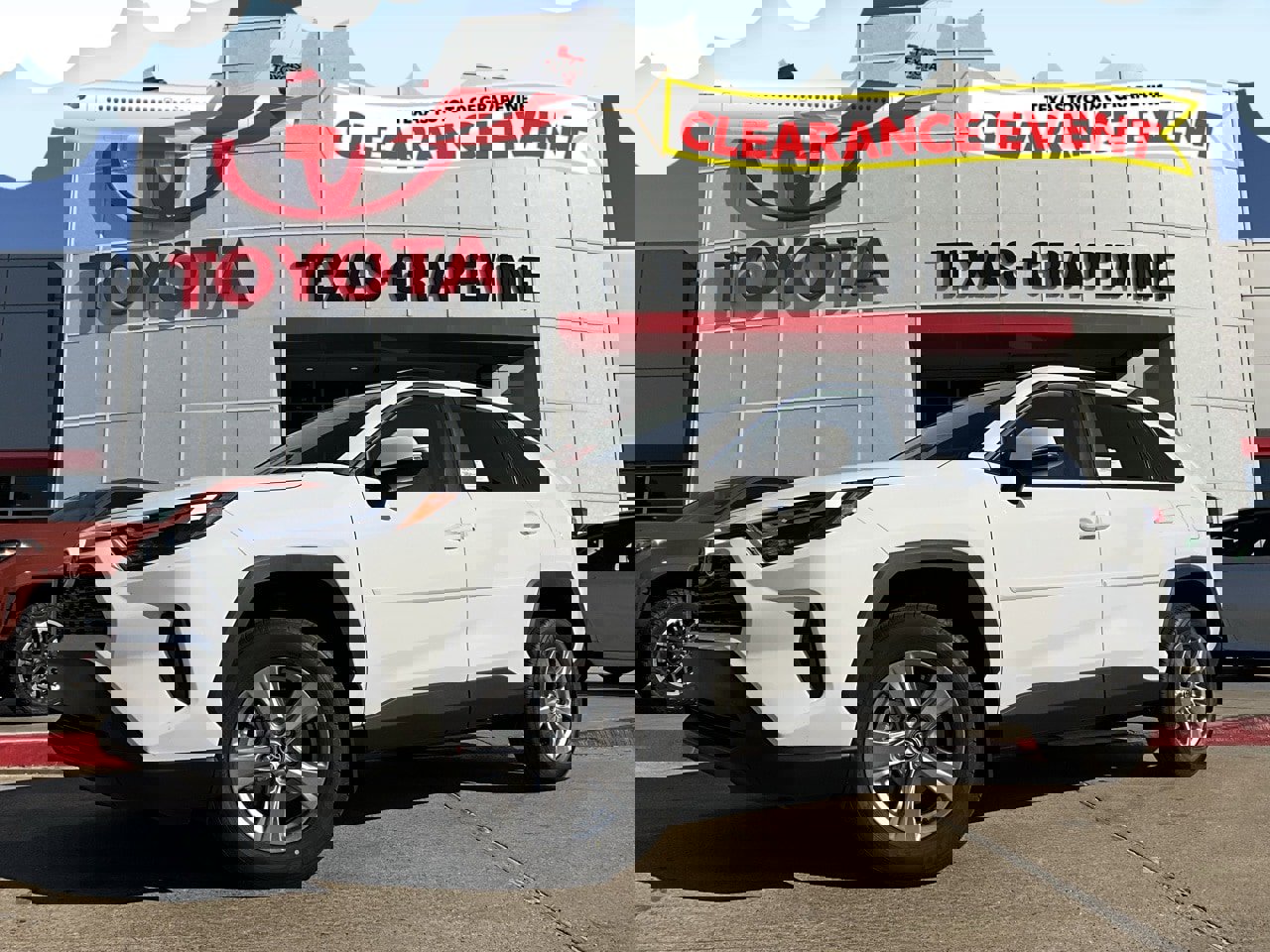 New 2025 Toyota RAV4 XLE