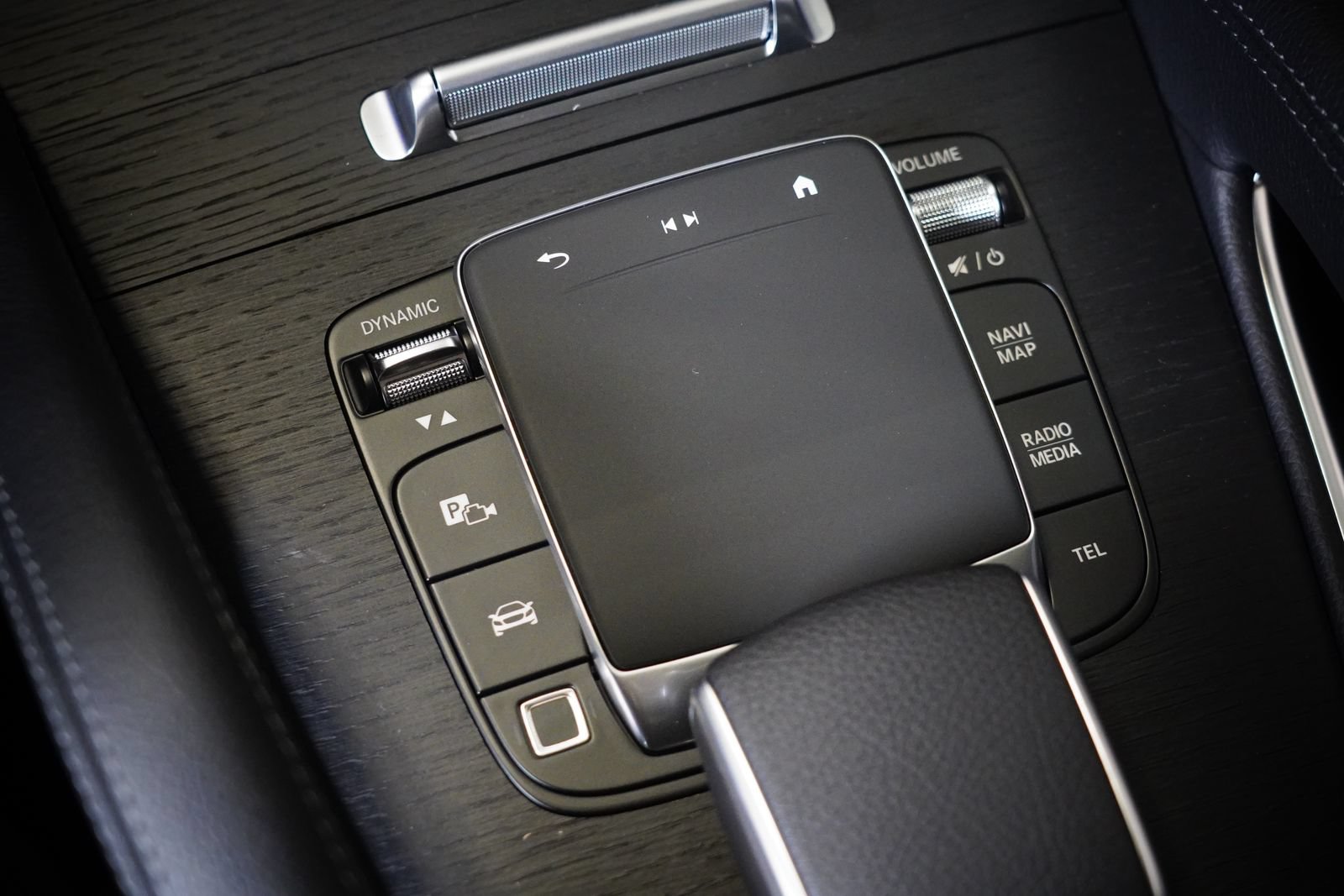 New 2026 Mercedes-Benz GLS 450 4MATIC image 30
