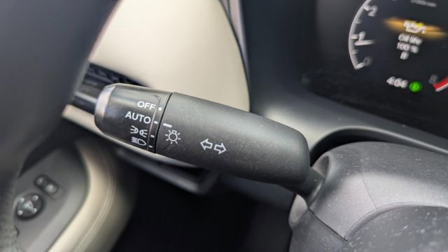 Used 2024 Honda HR-V LX image 27