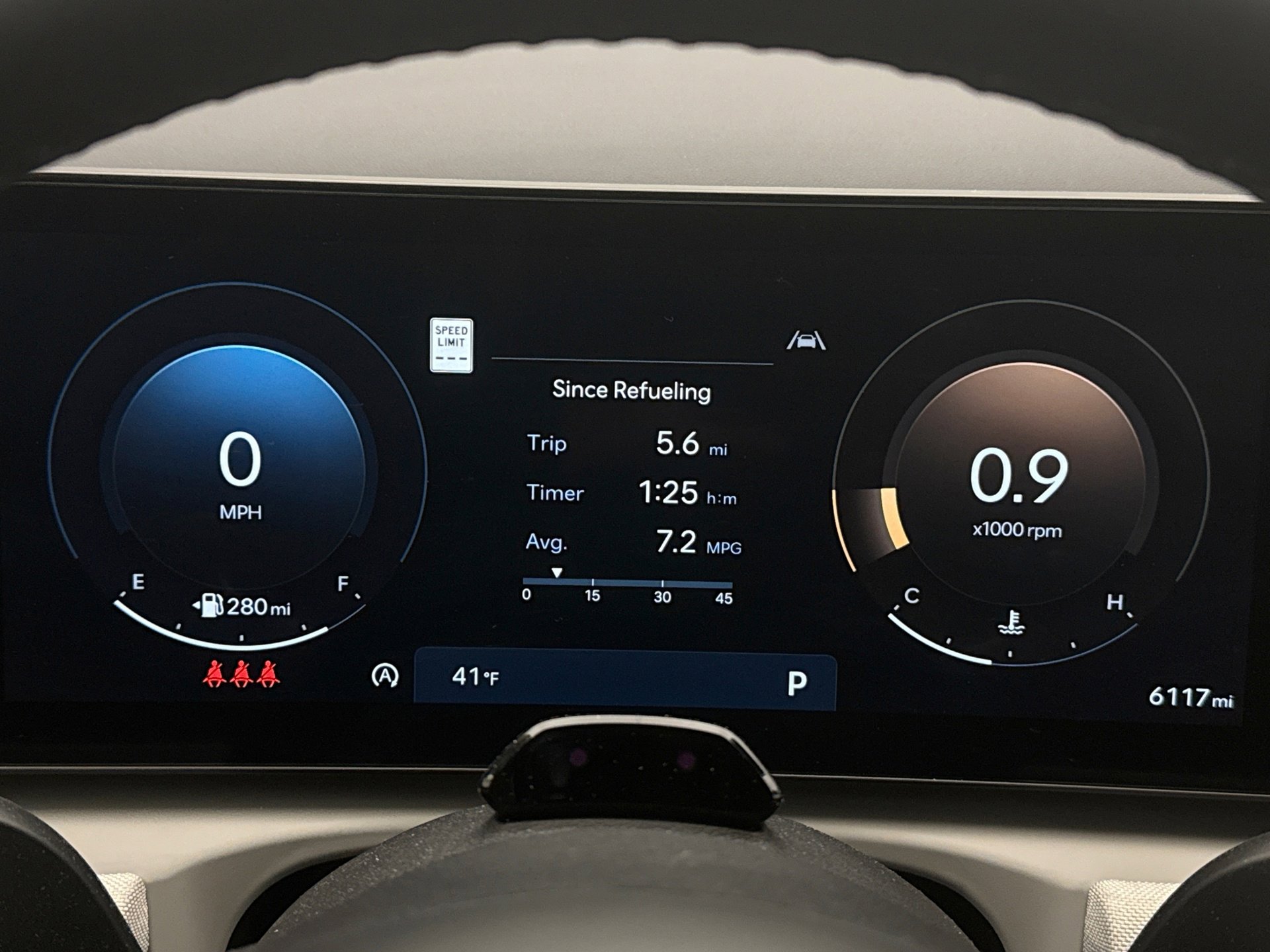 Used 2025 Hyundai Tucson Limited image 13