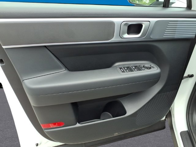 New 2026 Hyundai Santa Fe SE FWD image 17