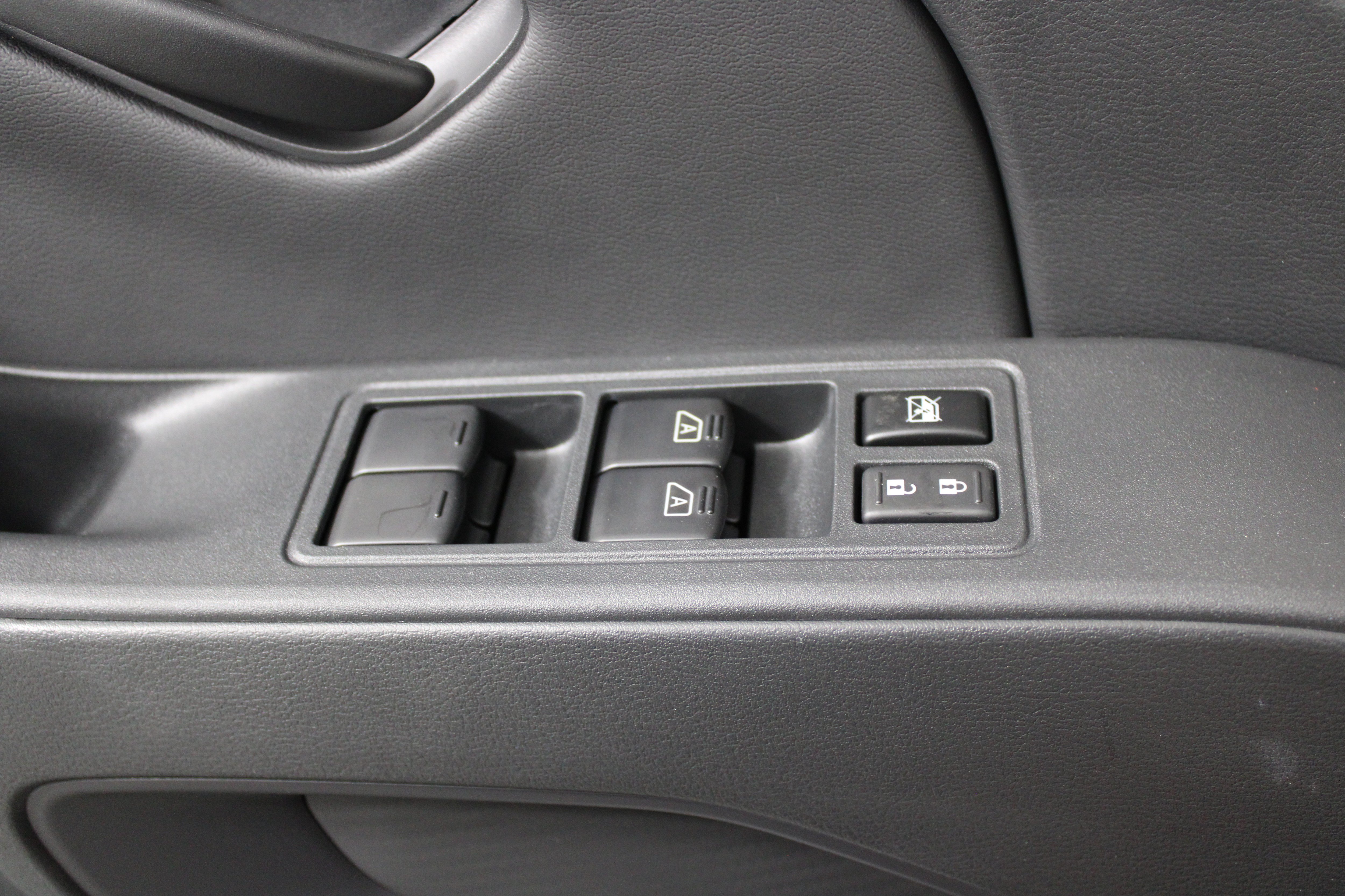 New 2026 Nissan Frontier S RWD image 18