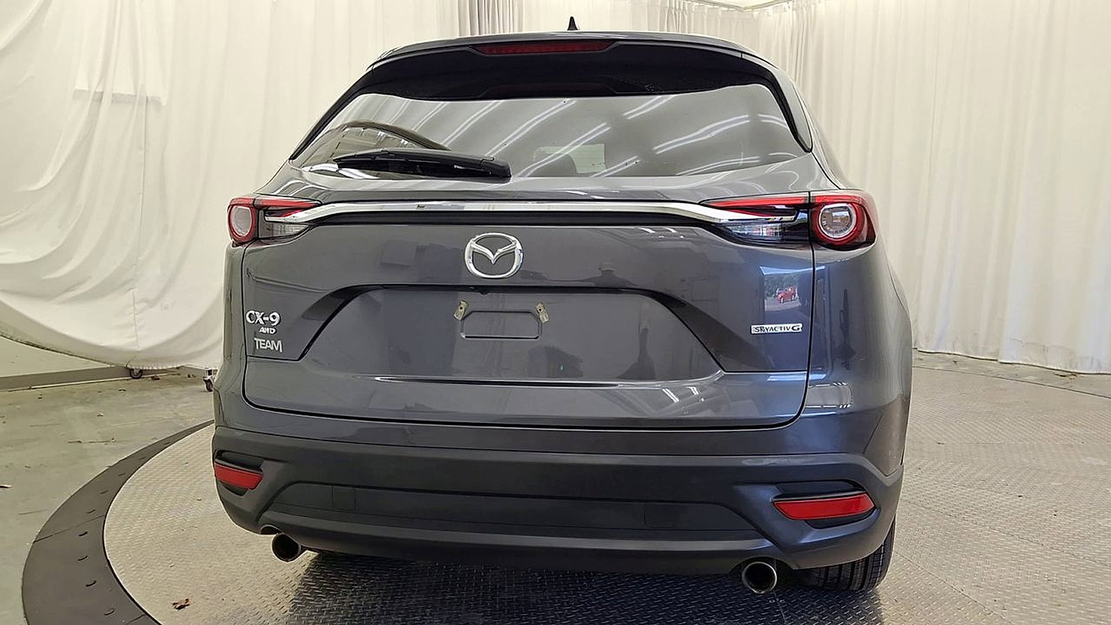 Used 2023 MAZDA CX-9 Touring AWD/4WD image 2