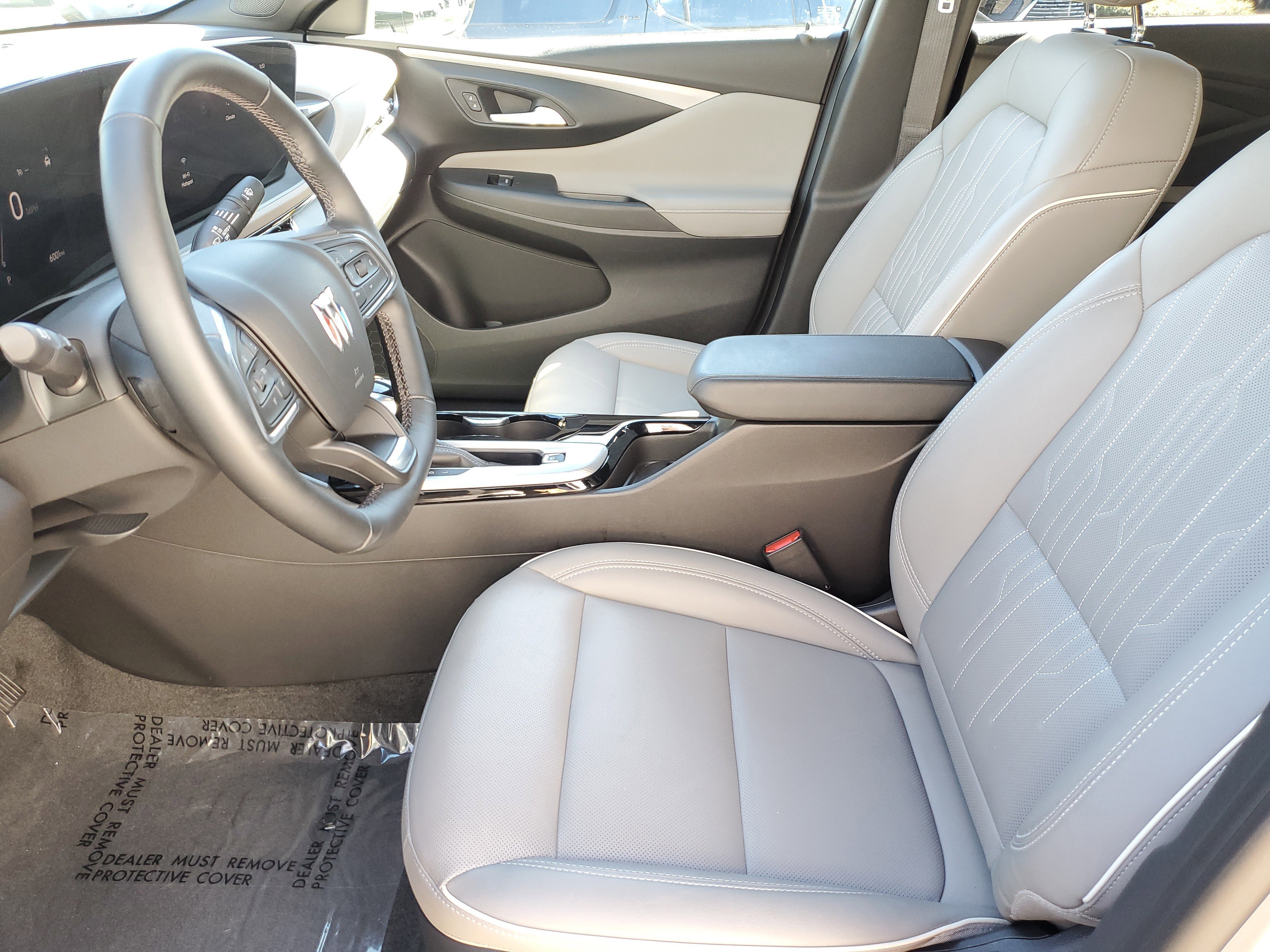 Used 2025 Buick Envista Avenir image 19