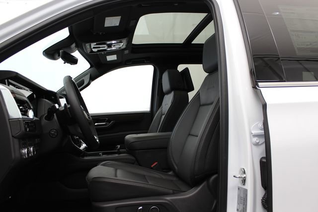 New 2026 GMC Yukon Denali w/ Advanced Technology Package AWD/4WD image 18