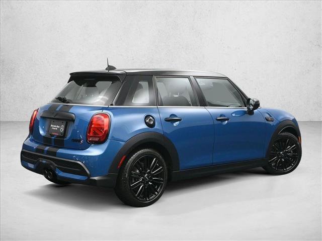 Used 2024 MINI Cooper S FWD image 2