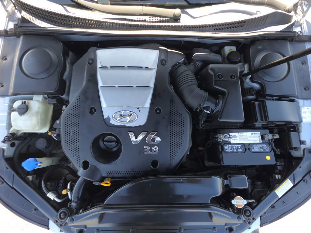 Used 2007 Hyundai Azera Limited FWD image 25