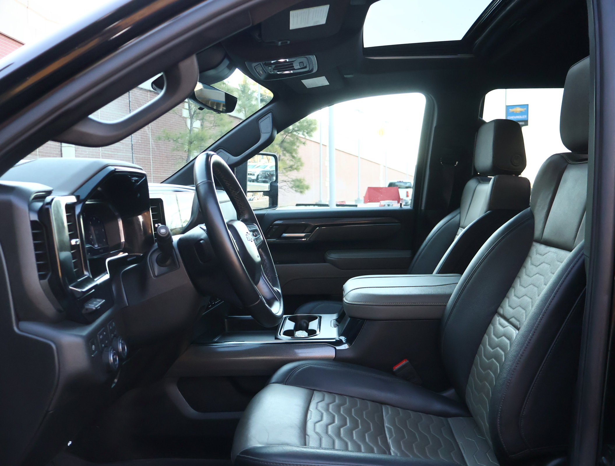 Certified 2025 Chevrolet Silverado 2500 ZR2 w/ Technology Package image 12