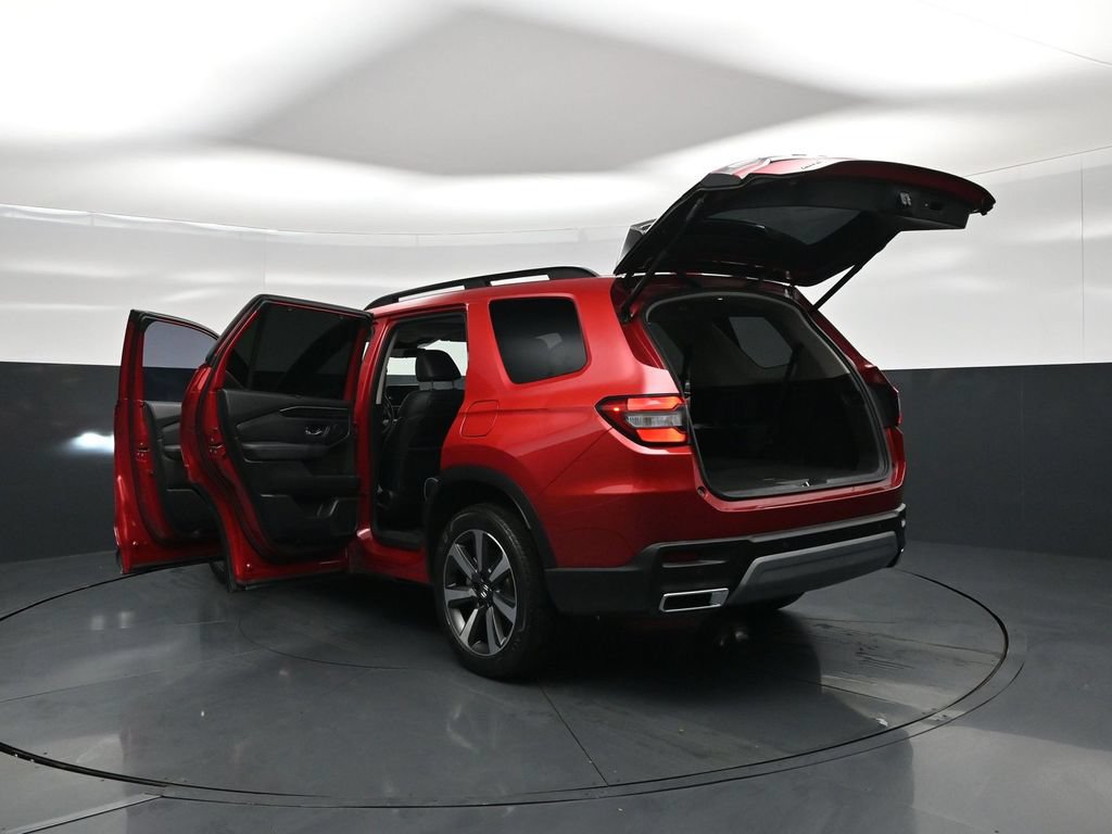 Used 2023 Honda Pilot Elite image 29