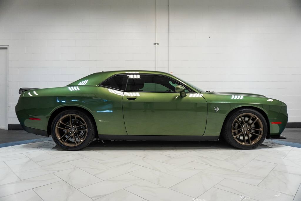 Used 2023 Dodge Challenger SRT Hellcat w/ Driver Convenience Group RWD image 31