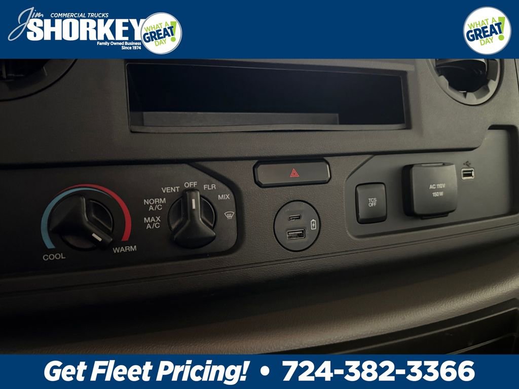 Used 2024 Ford E-350 and Econoline 350 Super Duty w/ Power Windows & Locks Group image 30