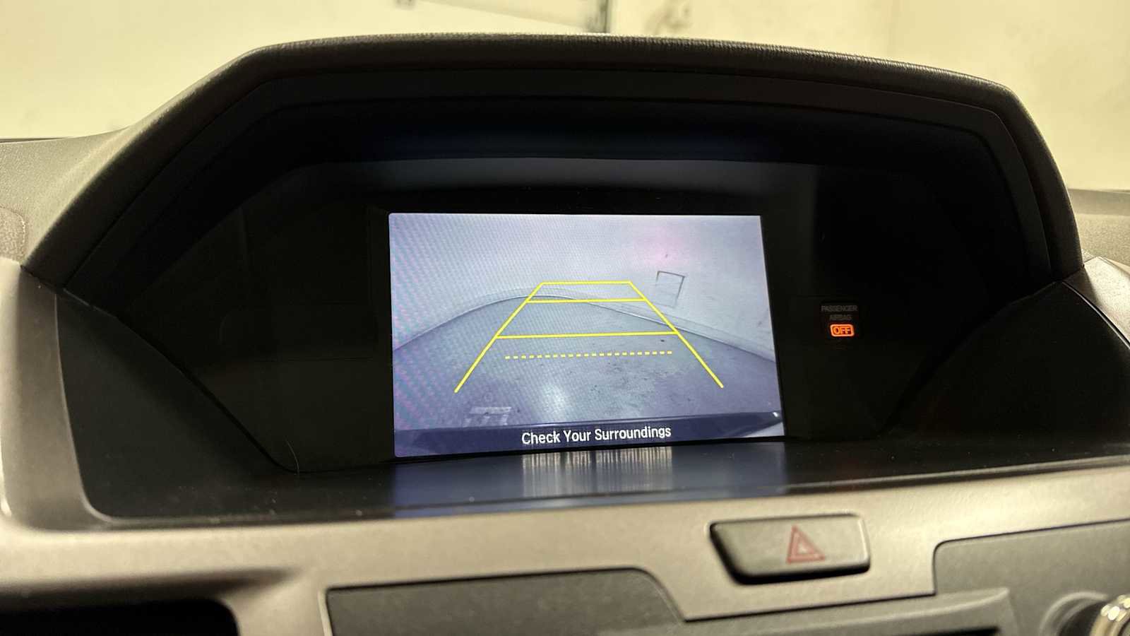 Used 2017 Honda Odyssey SE image 19