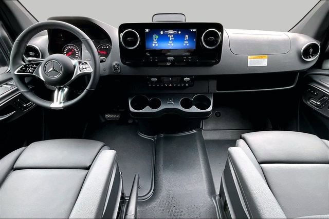 New 2025 Mercedes-Benz Sprinter 2500 image 7