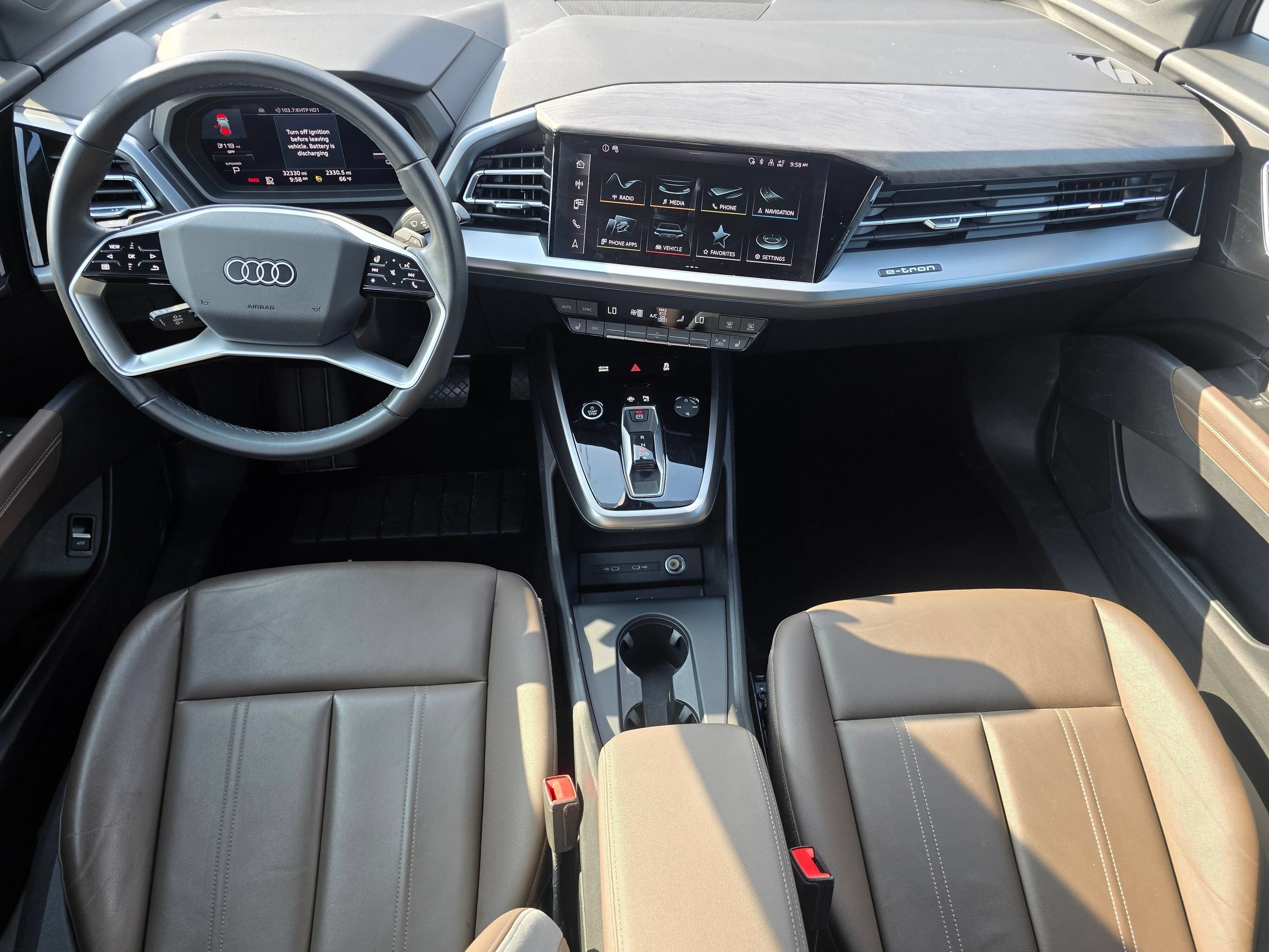 Used 2023 Audi Q4 e-tron Premium Plus w/ Premium Plus AWD/4WD image 15