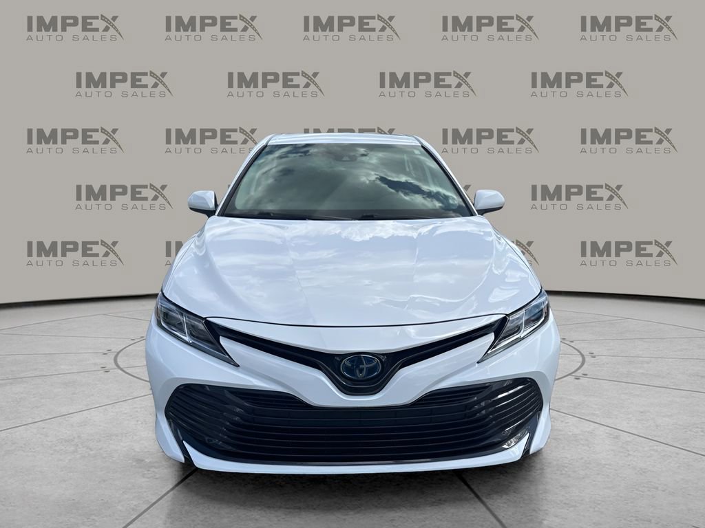 Used 2019 Toyota Camry LE FWD image 8